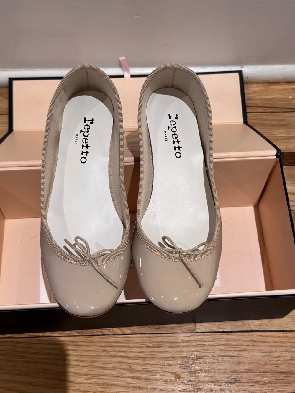 Repetto Women’s Nude Patent Leather Ballet Flats